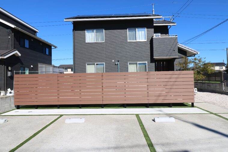 雲南市 外構リフォーム プライバシーを守る目隠しフェンス設置