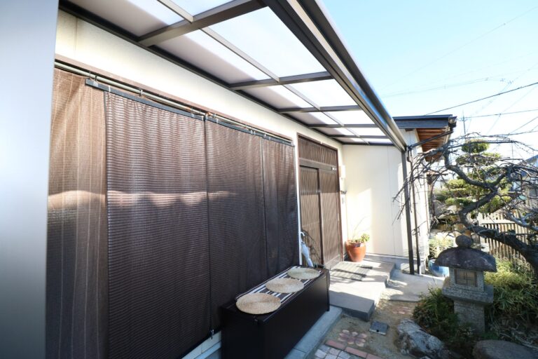 雲南市 外構工事 軒を延長して雨の日も快適に使える屋外空間